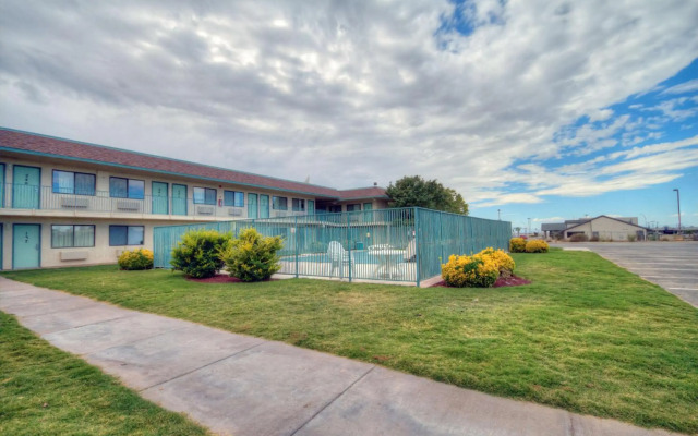 Motel 6 Alamogordo, NM