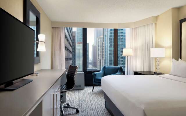 DoubleTree by Hilton Chicago - Magnificent Mile