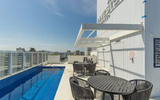 3BR Apt w/ Pool & gym 180m - Ltt803
