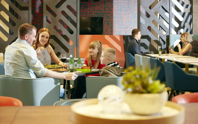 Holiday Inn Express Adelaide City Centre by IHG