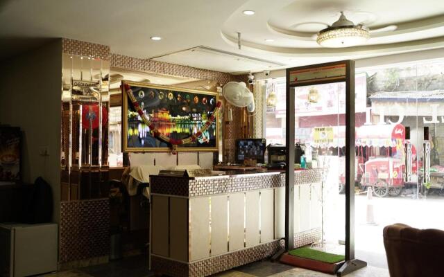 Hotel Wall City 55
