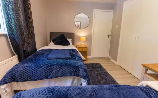 Winchester Retreat With 4 Bedrooms