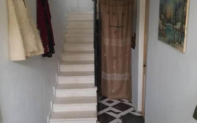 Отель Upstairs Hotel Tbilisi