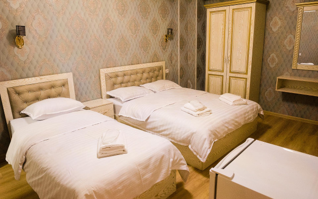 Durdona Hotel (Дурдона)