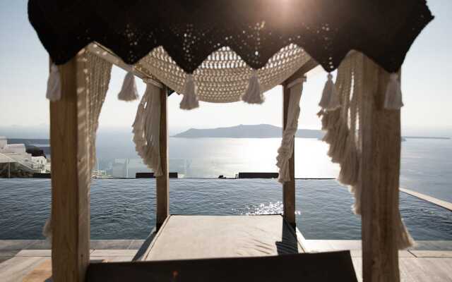 Galaxy Suites & Villas