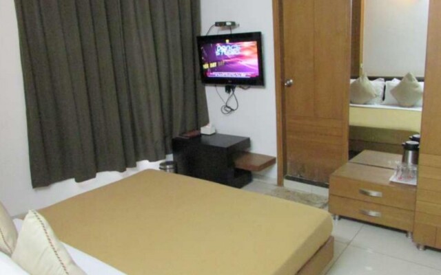 Hotel The Royal Plaza