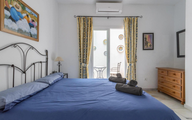 Modern Family Town House