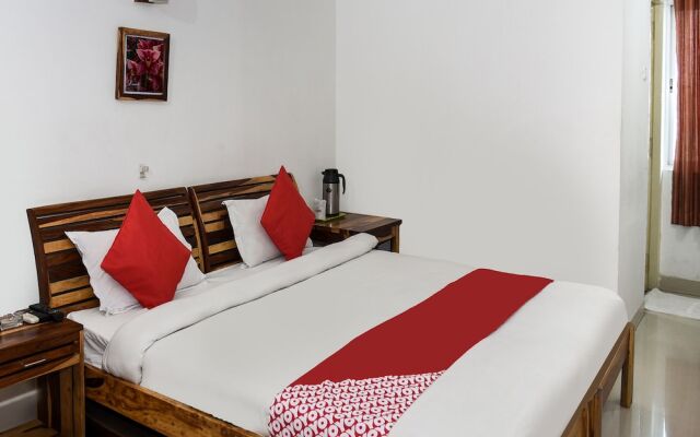 Hotel Laavish