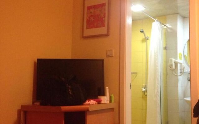 Home Inn Harbin Convention and Exhibition Center Hengshan Road Wanda Plaza