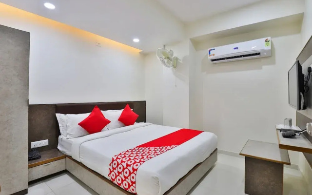 Hotel Crystal By OYO Rooms