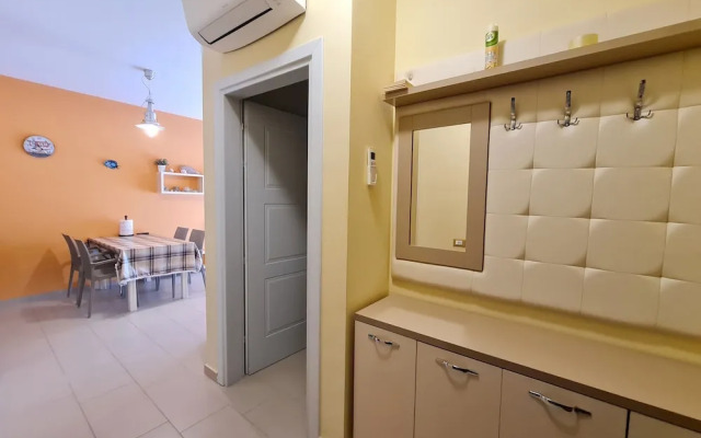 Holiday 2-bedroom Apartment in Vlora