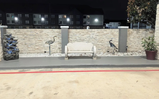 Platinum Inn and Suites Houston