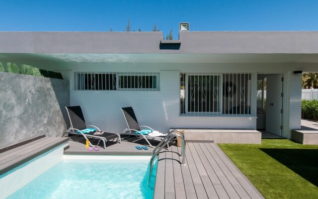 Beach House With Private Pool in San Agustín - ET1