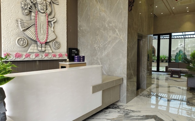 Hotel Raas Vrindavan