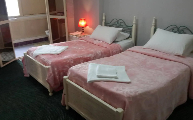 Alexander the great apartment hotel