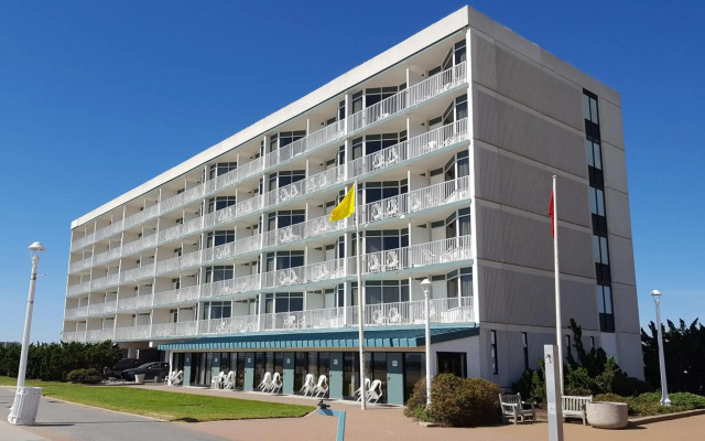 Schooner Inn