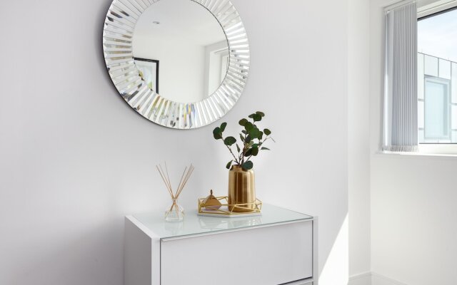 Lincoln Plaza Serviced Apartments