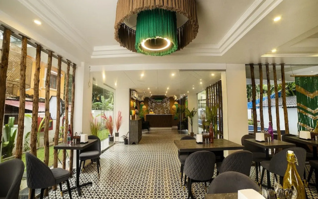 HUE GUH The Porto Candolim