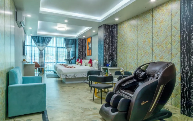 Hotel Robot