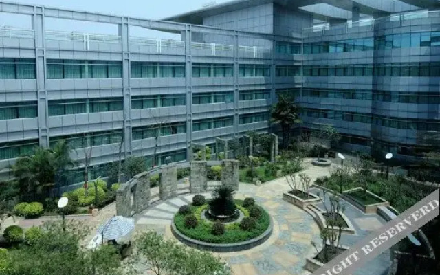 Southern Airlines Pearl Hotel