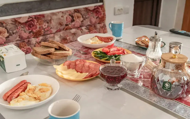 Camping Yard Hostel Karakol