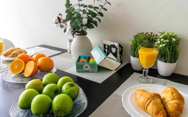 Апартаменты на бульваре Комарова 1И строение 1