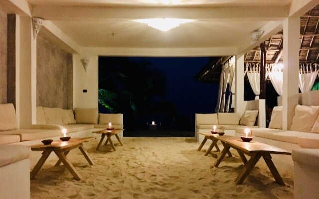 White Dream Lodge & Restaurant
