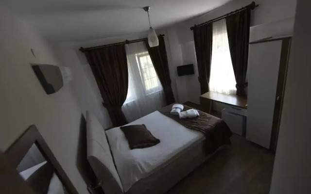 Le Mansion Otel
