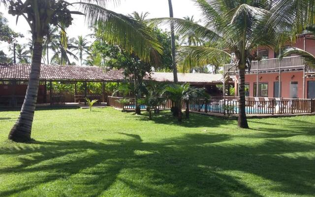 Serrazul Praia Hotel