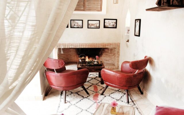 Riad 11 Zitoune