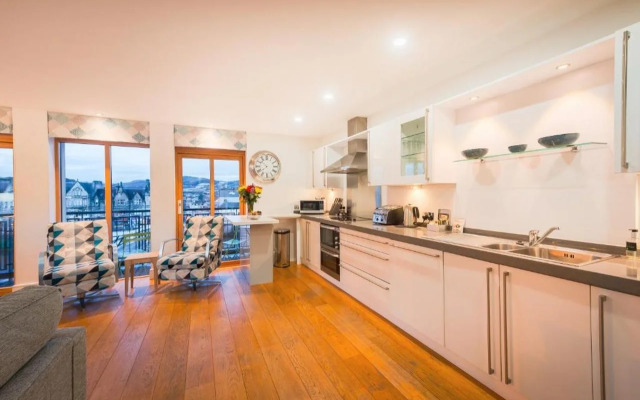 Highland Apartments By Mansley