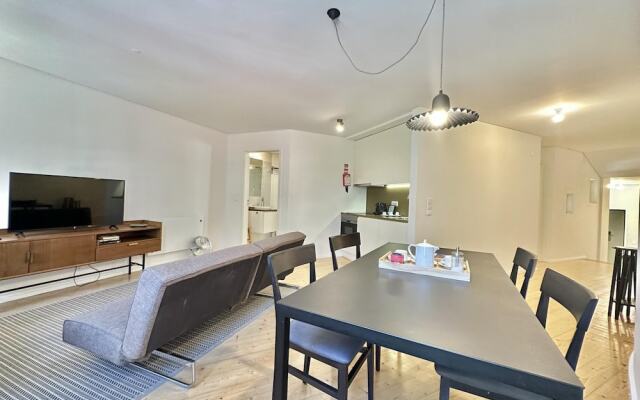 Youropo - Taipas 7 in Oporto