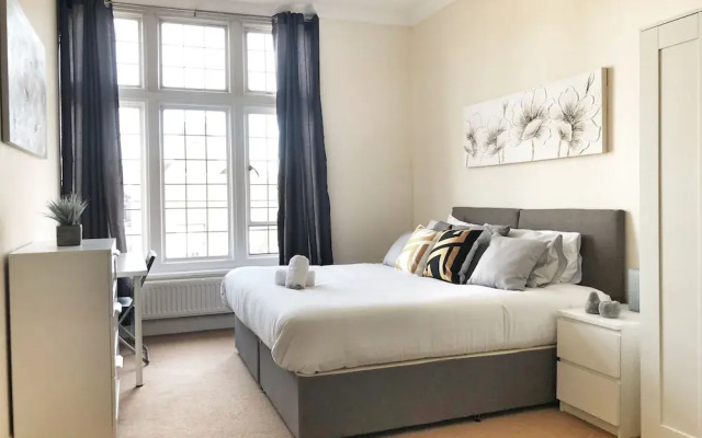 Apartment in Central Historic Rochester