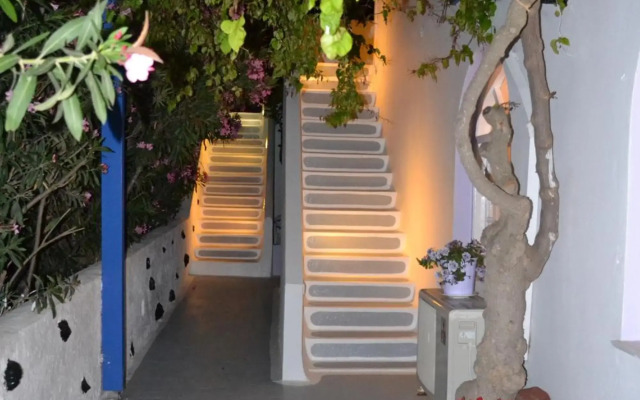 Melina Hotel