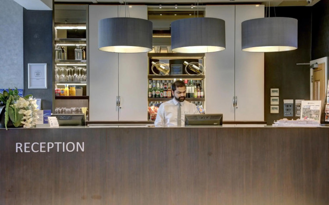 Best Western Chiswick Palace & Suites