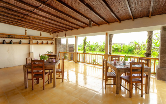 Alam Puisi Villa