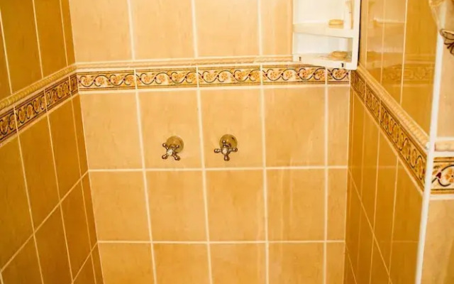 River-Ridge Guest House