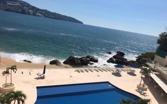 Apartamento en zona dorada de Acapulco