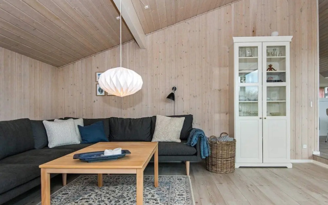 Lavish Holiday Home in Henne With Sauna