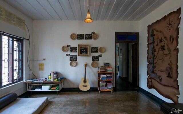 Piggy Hostel Varkala (formerly Short Giraffe)