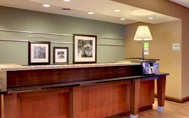 Hampton Inn & Suites Grafton