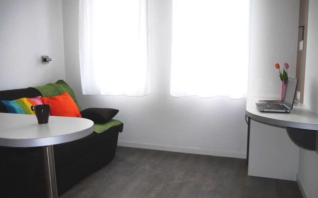 Montempô Apparthôtel Lyon Sud