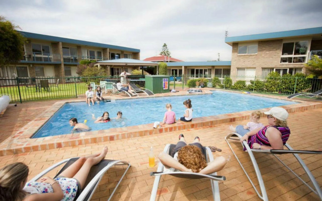 Lakeside Holiday Apartments Merimbula