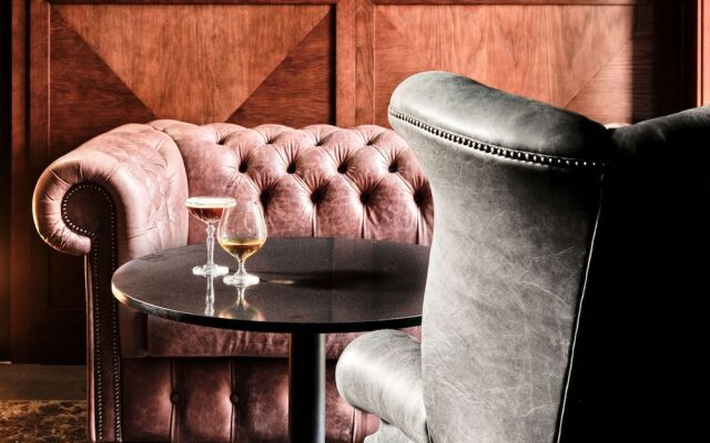 The Crown Krakow Center - Handwritten Collection ACCOR