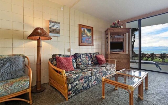 Valley Isle #107 Studio Bedroom Condo