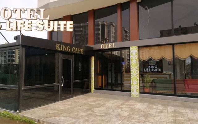 King Life Suite