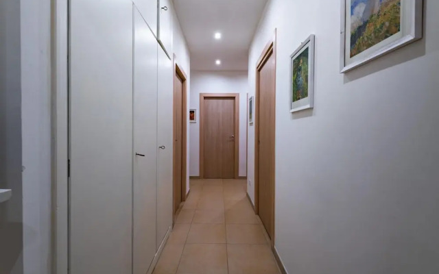 Casa Rosa Beige e Blu