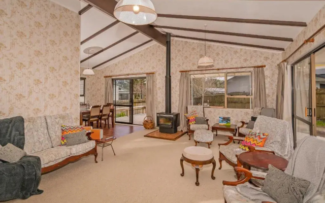 Pleasant Pauanui - Pauanui Holiday Home