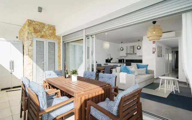 Modern 2 Bed Apartment - Albufeira - Roof Top Pool