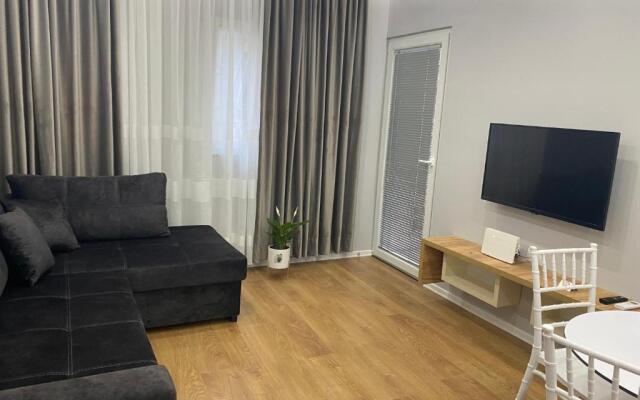 Franci's apartament No.2